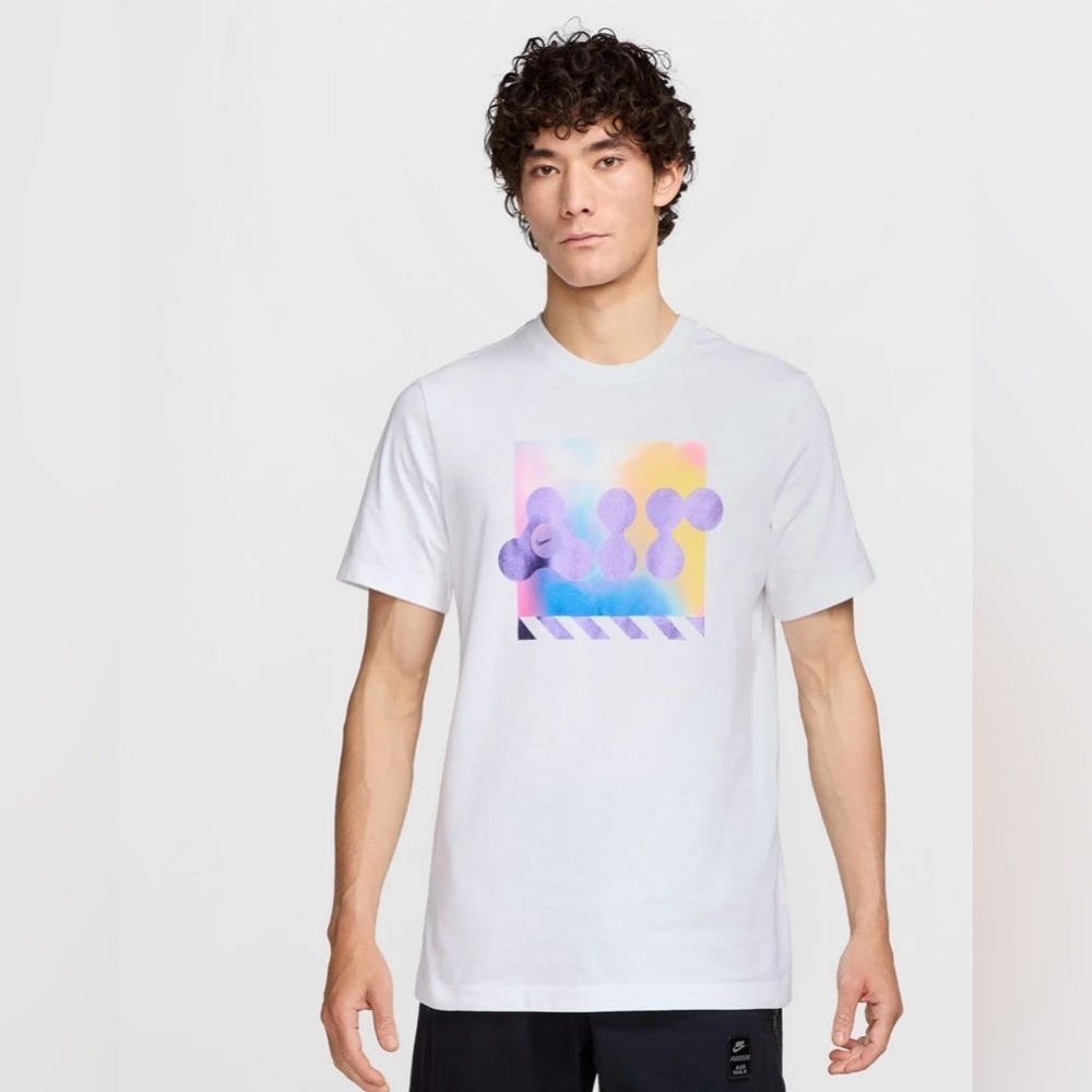 Nike Men's Sportswear OC Cosmic T-shirt.